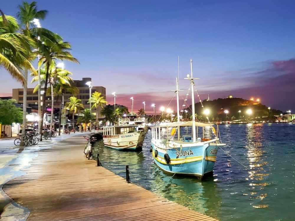 Conheça o Canal Itajurú em Cabo Frio no Rio de Janeiro